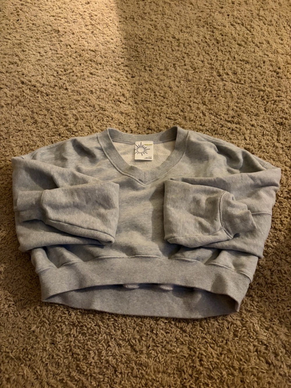 Cropped V-Neck Women's Sweatshirt - Light Gray